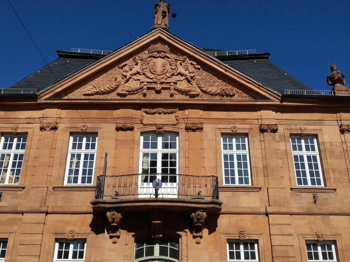Moderne Wohnung In Barockem Altstadthaus Nahe Altstadt Und Radweg Blieskastel Esterno foto